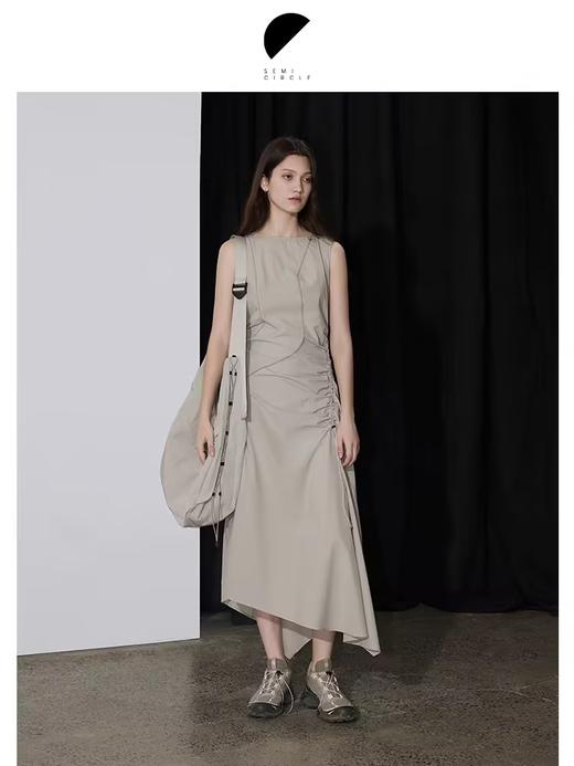 半圆/D24201318/收腰不规则背心连衣裙 商品图1
