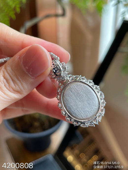 玻璃种蛋面吊坠【4200808】具体价格微信咨询 商品图8