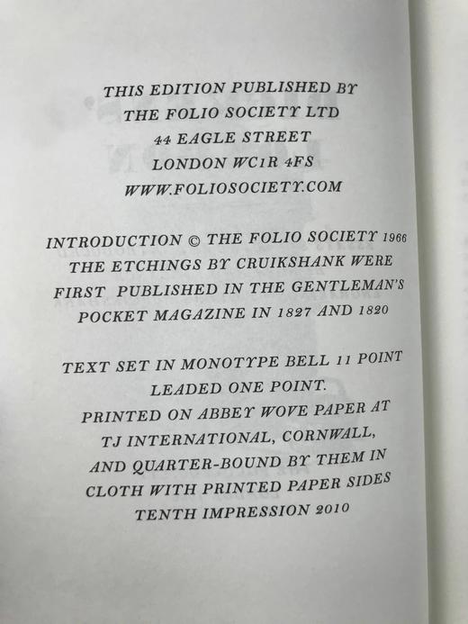 狄更斯的伦敦（2010） 克鲁克香克15幅插图 精装18开带书匣 商品图3