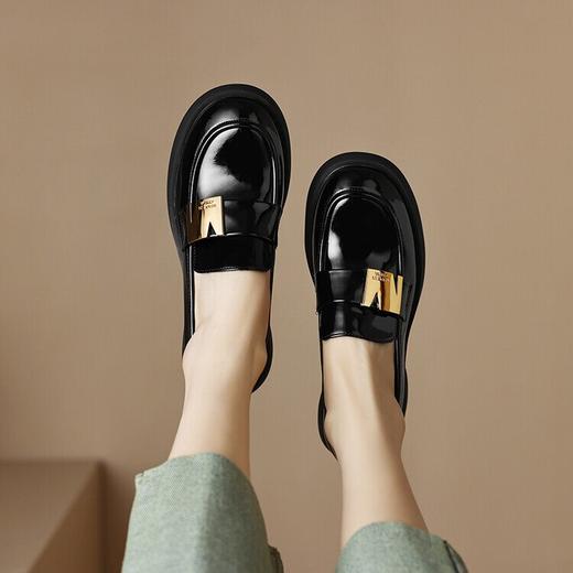 【预售5天】漆皮圆头厚底乐福鞋，英伦小皮鞋扣件松糕底百搭单鞋HCYYHD&3351 商品图4