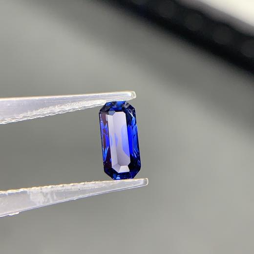 1.23ct 蓝宝石裸石 商品图7