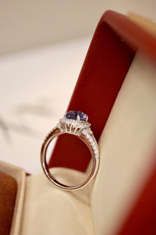 2.13ct 蓝宝石戒指 商品图3