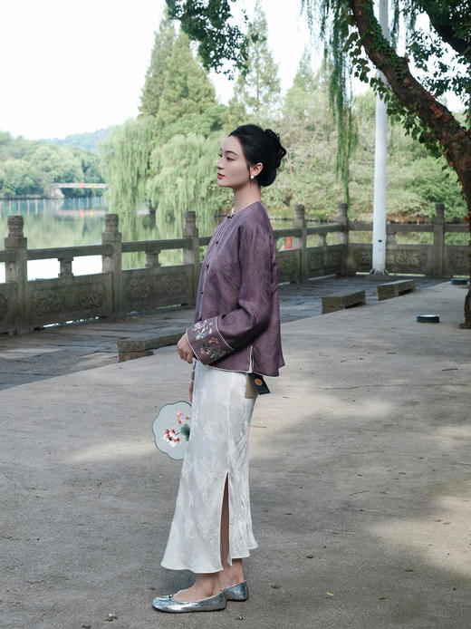 盛唐牡丹 |真丝手工刺绣海棠花纹外套-紫色 商品图5