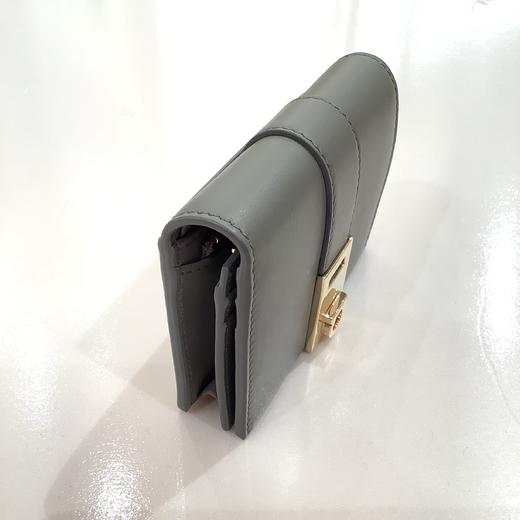 【特价商品不退不换】FERRAGAMO 菲拉格慕 钱包女  0775288-008 .（暂无品牌物料包装） 商品图1