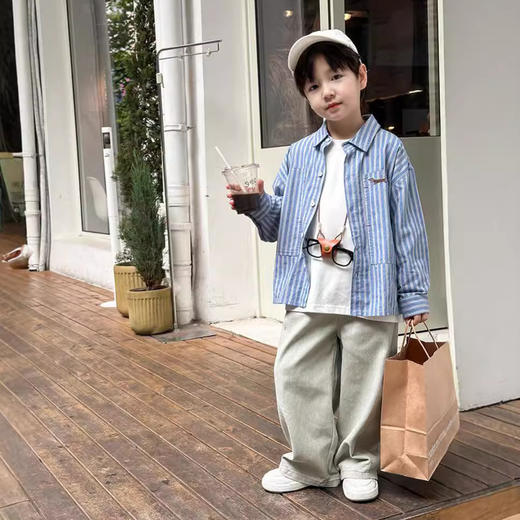 艾摩贝贝儿童衬衫2024秋男童帅气竖条纹刺绣翻领上衣中大童衬衣潮 商品图2