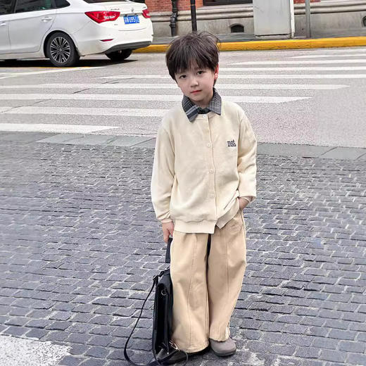 艾摩贝贝儿童气质兔绒毛衣开衫2024秋中小大男女童刺绣针织衫外套 商品图2