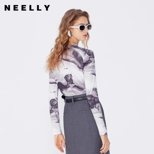 NEELLY纳俪2024秋商场同款设计感印花修身长袖T恤女新款显瘦内搭N24083T01131 商品图0