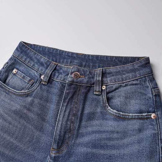 ROMI STUDIO “重磅丹宁” 莱卡棉混纺绳染洗水直筒牛仔裤 431N5041 商品图3