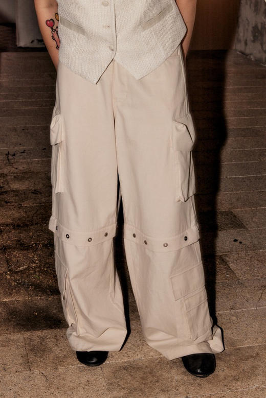 女式长裤 商品图0