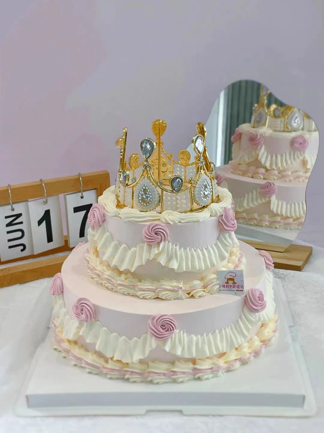 8寸+5寸 双层复古女神皇冠