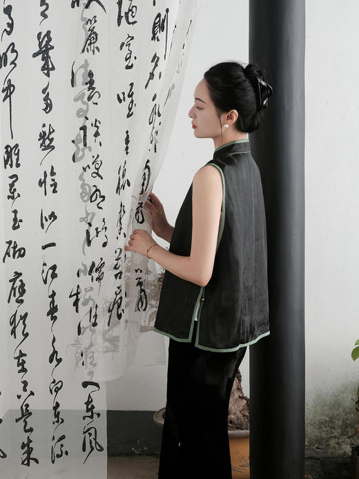 下架|盛唐牡丹 |香云纱手工刺绣蝶恋花马甲 商品图5