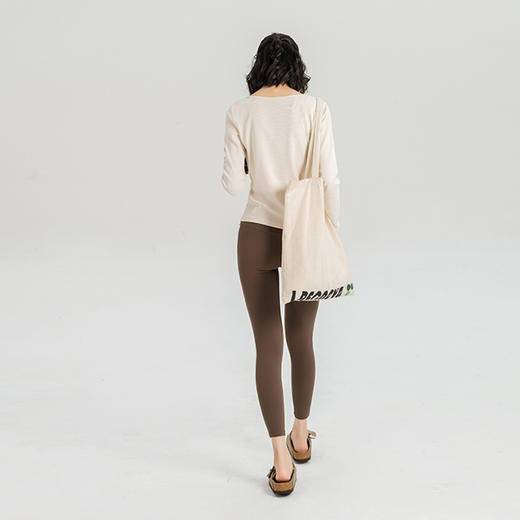 L RECNAVA [软糯螺纹棉] 小V领显瘦打底针织上衣 运动休闲长袖 商品图6