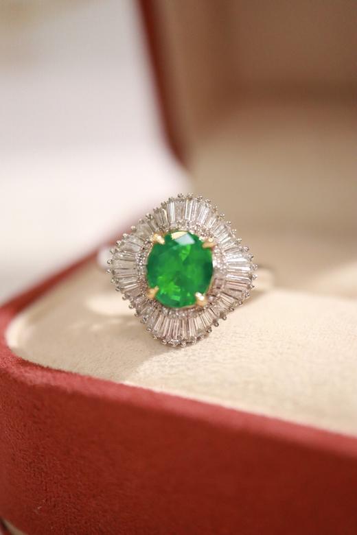1.2ct 祖母绿戒指 商品图3
