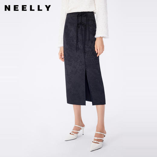NEELLY纳俪2024秋商场同款新中式印花包臀半身裙女新款黑色长裙N24083E01147 商品图0