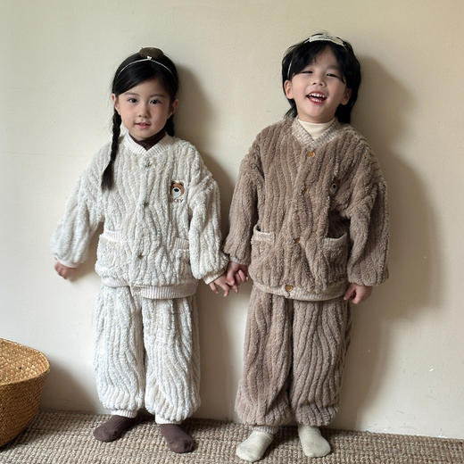 【儿童加厚长毛法兰绒套装】秋冬季睡衣女童宝宝小孩男童珊瑚绒家居服 商品图0