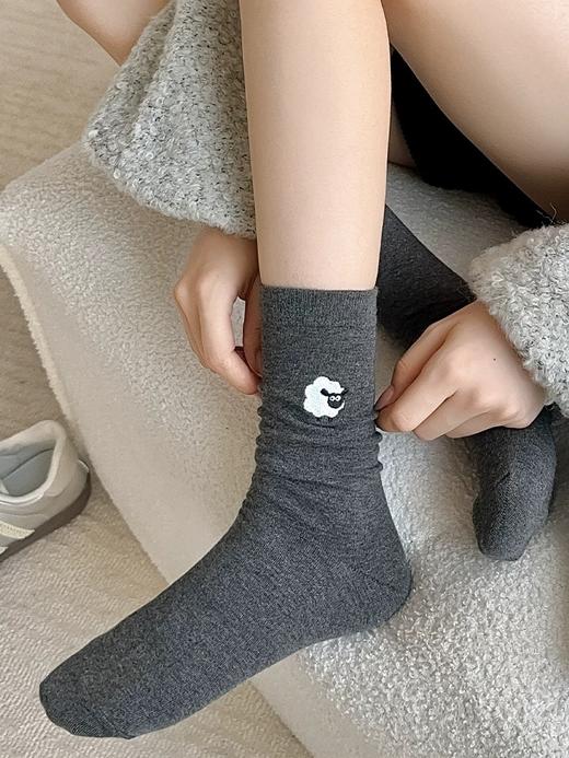 <曾小咸推荐> 卡通小羊羔中筒袜  商品图3