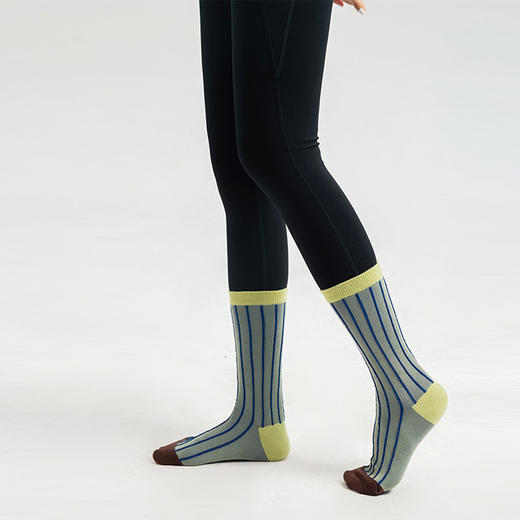 【86%莫代尔】压力拼色防滑中筒袜 瑜伽裤伴侣堆堆袜 商品图3