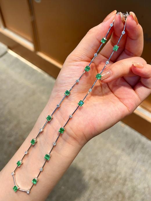 4.65ct 祖母绿项链 商品图4