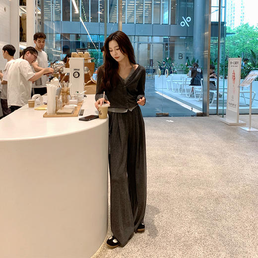 sensuel极简轮廓 秋日通勤套组/上衣+裤子套装 商品图4