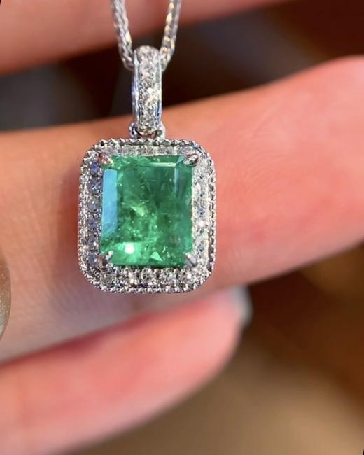 1.20ct 祖母绿吊坠 商品图2