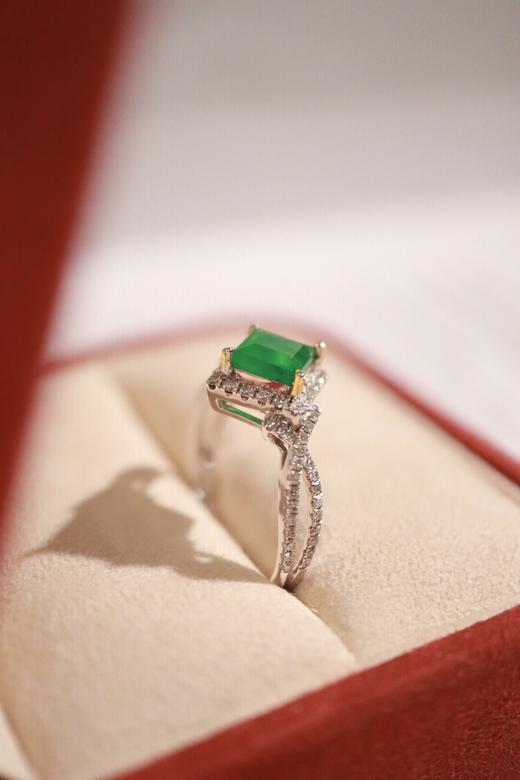 1.21ct 祖母绿戒指 商品图1