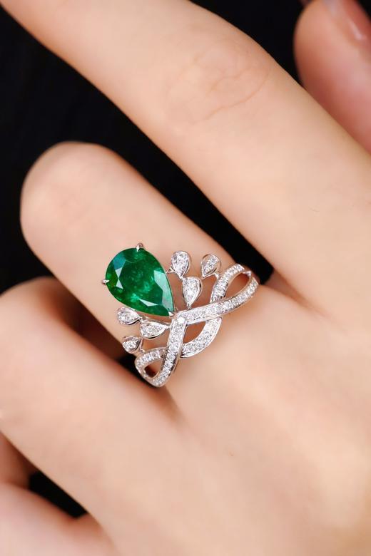 1.89ct 祖母绿戒指 商品图4
