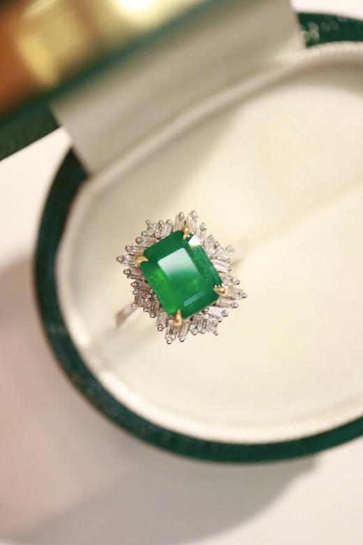 2.02ct 祖母绿戒指 商品图6