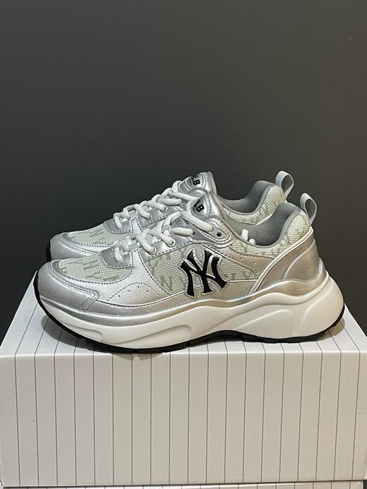 介绍链接丨3色 巨轻便!!! 脚感很舒服！【MLB满标复古老花休闲鞋】来啦~杀疯了杀疯了 商品图9