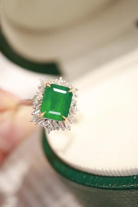 2.02ct 祖母绿戒指