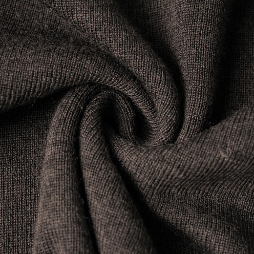 ROMI STUDIO “轻盈姿态” 14针100%羊毛扬子纱针织长袖T恤432TP012 商品图3