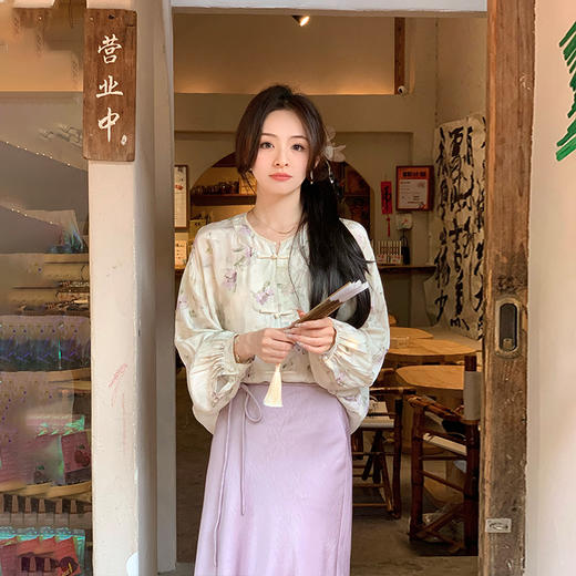 金蘑菇菇 朝花夕拾/新中式 天然芦苇丝 盘扣印花衬衫 商品图0