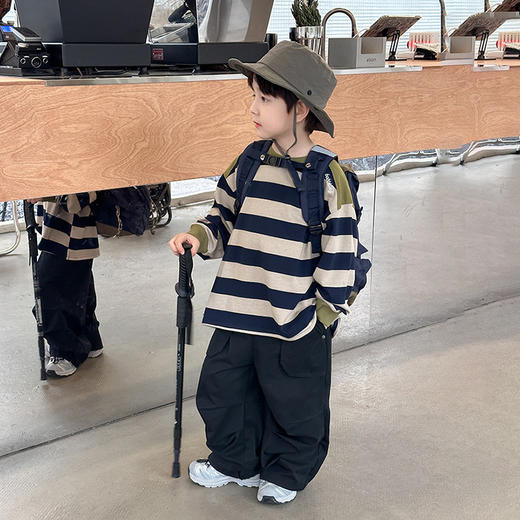 艾摩贝贝儿童2024秋款拼色长袖上衣男童宝宝洋气宽松棉质条纹卫衣 商品图3