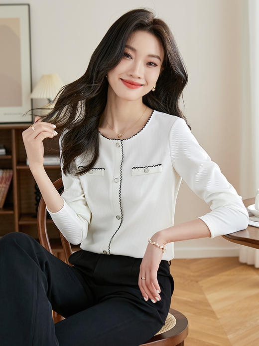 【59元福袋不支持退换】熙世界法式小香风长袖针织T恤女2025秋新款时尚洋气百搭打底衫 商品图2