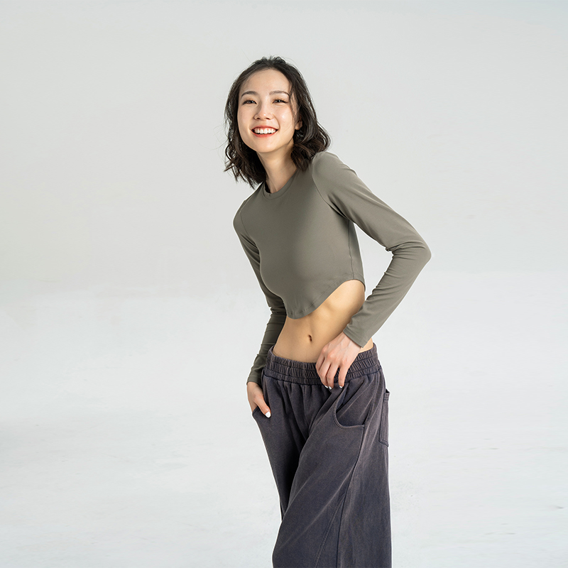 【高弹裸感抗起球】圆领辣妹长袖打底衫 高腰弧形下摆健身瑜伽T恤 显腹肌 马甲线 超显瘦