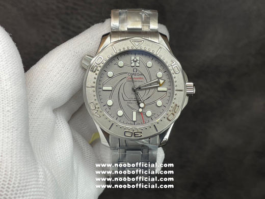 NOOB新品‼️ 42毫米欧米茄海马系列300米——“游艇” Nekton特别版腕表，经抛光和拉丝处理的精钢表壳和激光烧蚀黑色氧化锆搭配正品一致的（ZrO2）陶瓷表盘，哑光饰面饰有抛光立体波纹图案 商品图0