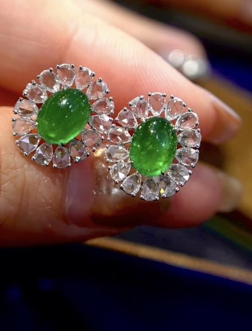 2.95ct 祖母绿耳钉 商品图2