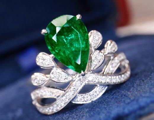 1.89ct 祖母绿戒指 商品图2