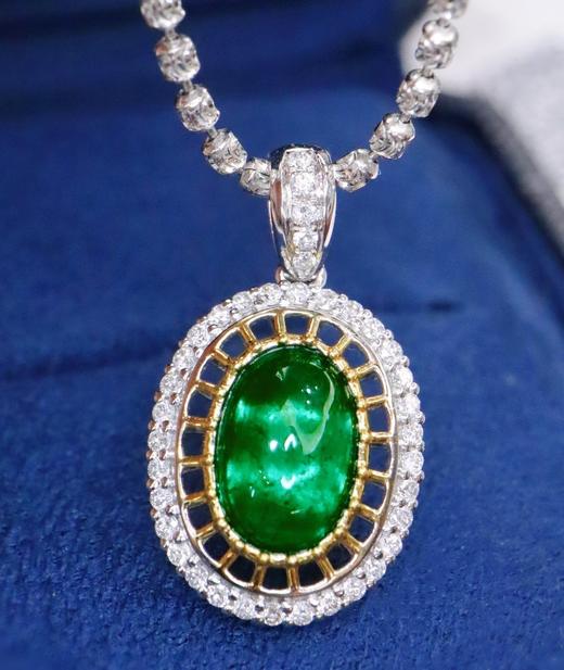 1.36ct 祖母绿吊坠 商品图3