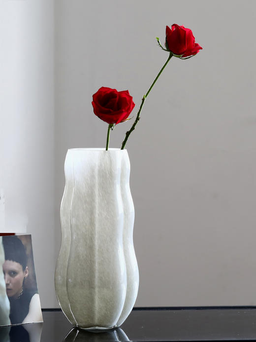 现代乳白色不规则玻璃花瓶摆件简约 商品图5