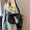 牛津布手提饺子包女 2024新款夏季休闲单肩包 大容量休闲健身斜挎包 商品缩略图2