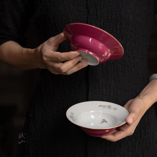 赋山叙 |胭脂红蝶花折腰壶承 商品图0