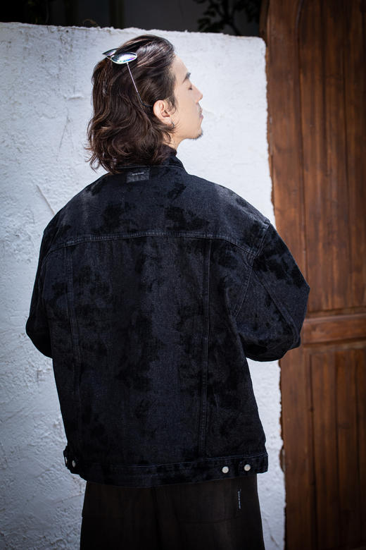 W439372035潮流牛仔夹克 商品图3