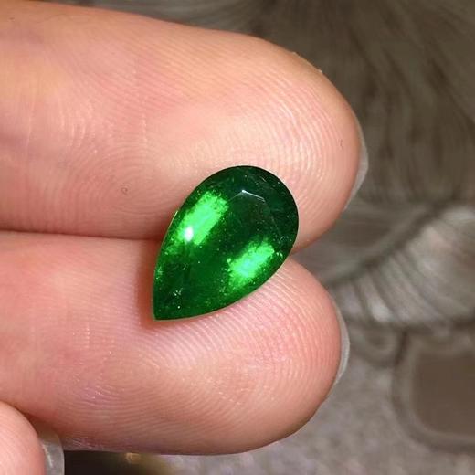 1.6ct 祖母绿裸石 商品图1