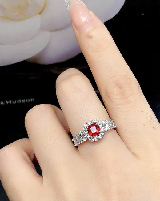 1.04ct 4.05g 红宝石戒指 商品图3