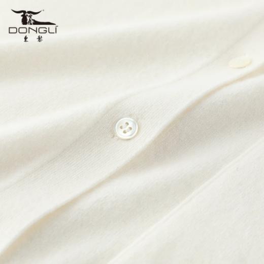 东黎 • 小山羊绒女士秋冬简约衬衫领开衫 2100 商品图6