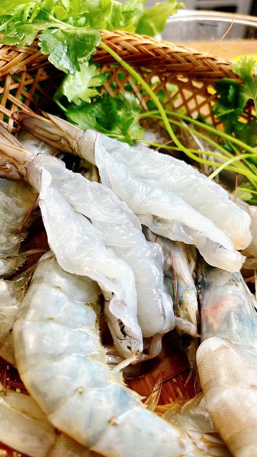新鲜海捕！厄瓜多尔白虾【盐冻大虾】来自南美纯净海域  盐冻锁鲜 从大海到餐桌 保留深海的原汁原味 个头超大 肉质细腻 怎么做都好吃 商品图2