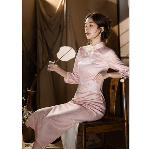 2024秋季新款年轻款麂皮绒优雅改良民国复古气质国潮新品旗袍SYK36105 商品图3