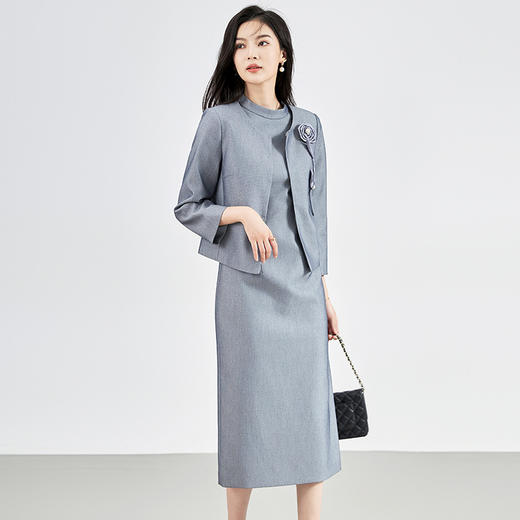 羊毛呢名媛轻奢感，圆领外套+背心连衣裙子两件套装WLZD-2427406 商品图2