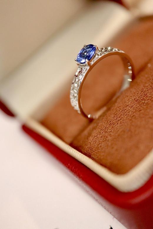0.58ct 蓝宝石戒指 商品图2
