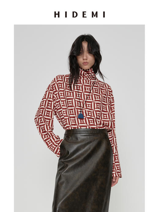 HIDEMI 经典几何印花系列极简丝巾多穿式缎面衬衫上衣 商品图0